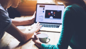 Directorios y el feminismo legalizado