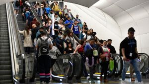 Falla de energía suspende servicios en siete estaciones de Línea 5 del Metro