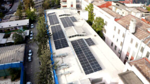 Hospital Luis Calvo Mackenna utilizará energías 100% sustentables para mejorar atención de niñas y niños