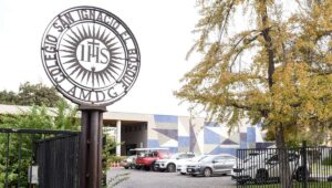 Colegio San Ignacio El Bosque expulsa a dos estudiantes tras denuncias de acoso sexual