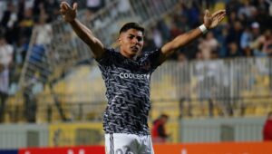 Colo Colo buscará la salida de Jordhy Thompson tras episodios de violencia