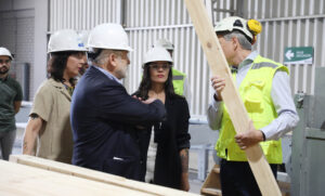 Gobierno responsabiliza a las empresas por las viviendas de emergencia que no soportaron las lluvias