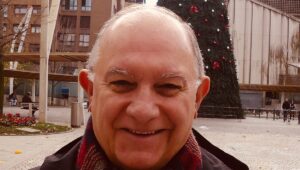 Víctor Aparicio Basauri, consultor en salud mental: “No podemos seguir medicalizando el sufrimiento”