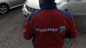 Con sobornos en la Aduana: 19 personas son detenidas por contrabando