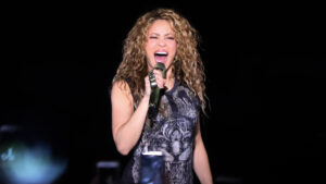 VIDEO - ¿Nació el amor?: Shakira es vista en compañía de Tom Cruise en Miami