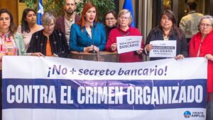 Frente Amplio buscan ampliar levantamiento del secreto bancario para combatir el crimen organizado