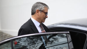 Mucho gasto, poco progreso