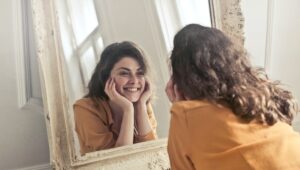Sonreír ¿por qué es tan importante para la salud mental?