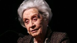 Quién era Marta Cruz-Coke, la primera mujer directora del Dibam que falleció a los 99 años