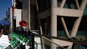 PDI allana municipalidad de Las Condes por eventuales irregularidades en compra de terreno para Cesfam