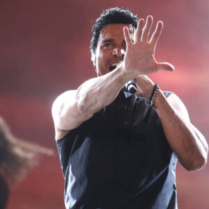 Chayanne registra su marca y nombre en Chile
