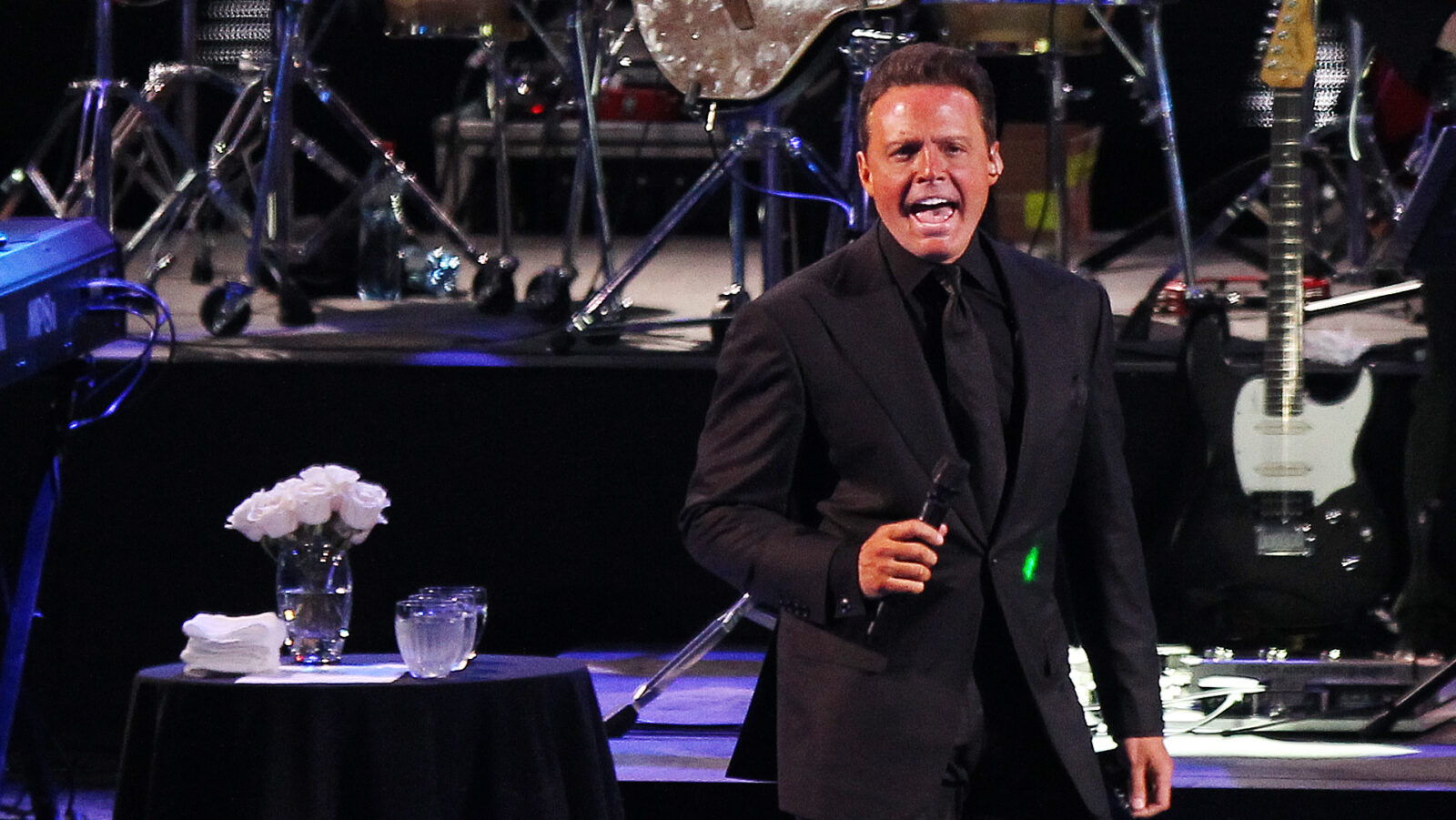 Luis Miguel vendió la entradas de sus nueve conciertos