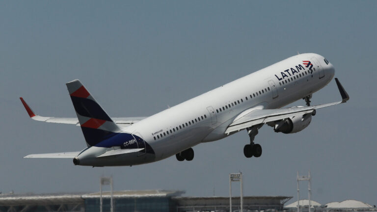 CyberDay: aerolínea ofrece pasajes a 