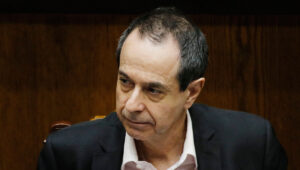 Chile Vamos pide aclarar reales motivos de la salida del ex subsecretario de Previsión Social