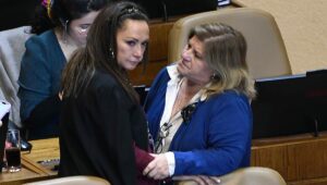VIDEO - Marisela Santibáñez tras ataque de 'pastor' Soto: 