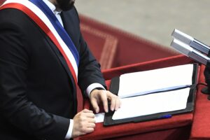 Presidente Boric anuncia Bono Invierno duplicado y garantía estatal para repactar deudas