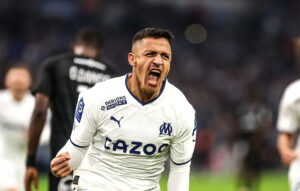 El millonario aumento de sueldo que le ofrece el Marsella a Alexis para asegurar su permanencia