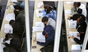 Jóvenes de tercero y cuarto medio no conocen los requisitos para acceder a la gratuidad