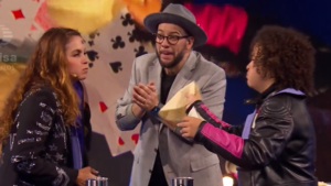 Lucerito Mijares se llena de críticas por pegarle una cachetada a Lucero, su madre, en programa en vivo