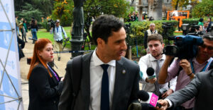 Así reaccionó el consejero Luis Silva frente a las nuevas preguntas por admirar a Augusto Pinochet