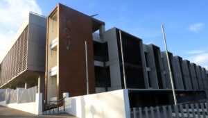 San Antonio: subsecretario acusó que clínicas no tenían camas críticas para recibir a bebé fallecido