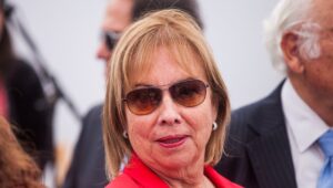 María Verónica Pinochet renuncia a herencia de su madre Lucía Hiriart