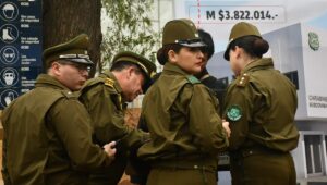 Carabineros con hijos de hasta un año podrán hacer teletrabajo ante alza de virus respiratorios