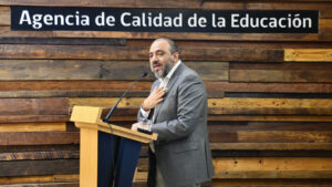 Simce 2022 evidenció fuerte baja en Matemáticas y aumento en la brecha entre hombres y mujeres