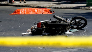 Motociclista murió tras chocar durante carrera clandestina en Viña del Mar