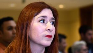 Fiscalía abre investigación por vínculos entre Seremi y fundación de pareja de diputada Catalina Pérez