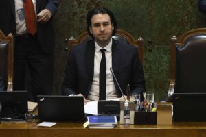 Vlado Mirosevic renunció a la presidencia de la Cámara de Diputados
