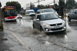 ¿Vuelve la lluvia a Santiago?: revisa cuándo regresarían las precipitaciones a la RM