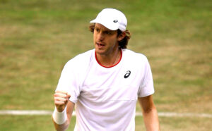 Cuándo, a qué hora y dónde ver el debut de Nicolás Jarry en Wimbledon