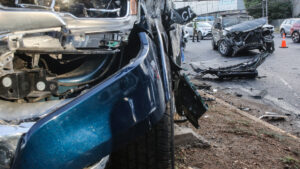 Qué se sabe del violento accidente en San Joaquín que dejó a una persona en riesgo vital