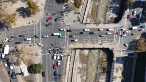 Restricción vehicular jueves 6 de julio: los vehículos y motos que no pueden circular