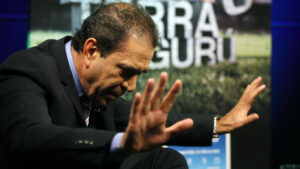A 10 años de su muerte: el legado de Eduardo Bonvallet y su influencia en el fútbol chileno y las comunicaciones