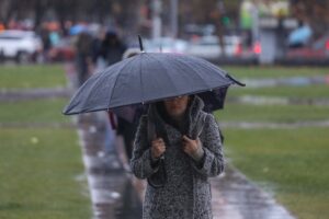 ¿Cuándo volverá a llover en Santiago?