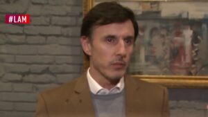 Esposo de Pampita reaccionó a discurso de  Benjamín Vicuña en los Martín Fierro: 