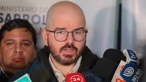 Sospechoso, amedrentamiento y señal política: las primeras palabras de Giorgio Jackson tras el robo de computadores