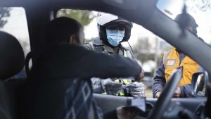 Restricción vehicular viernes 28 de julio: las patentes que no pueden circular