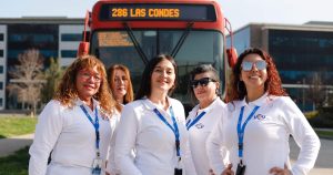 ¿Cuál será el recorrido de la 286?: el nuevo bus conducido por mujeres que unirá La Pintana y Las Condes