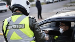 Restricción vehicular del martes 8 de agosto: estas son las patentes que no pueden circular