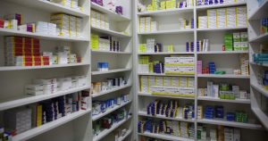 Conac lanza red de venta de medicamentos a precios subsidiados para aplacar venta ilegal