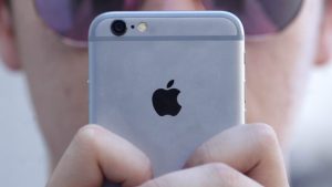 Apple Pay ya está operativo en Chile: qué es, cómo funciona y qué bancos son compatibles