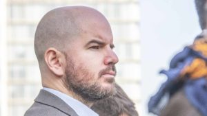 Acusación constitucional contra Giorgio Jackson suma apoyo opositor y oficialismo sale en su defensa