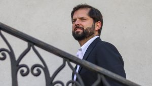 Boric dispara contra 