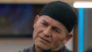 “Modernizándonos y la que lule”: Francisco de Gran Hermano se pone aros y se tatúa