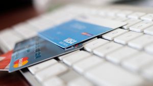 Fin de comisiones por realizar avances de tarjetas de crédito desde el 1 de agosto