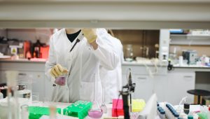 Ranking Shanghái: UNAB en el top 4 de las mejores universidades chilenas destacando en investigación y producción científica