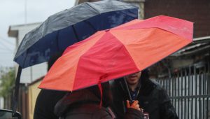 Aguas Andinas refuerza plan preventivo ante pronóstico de lluvias en Santiago